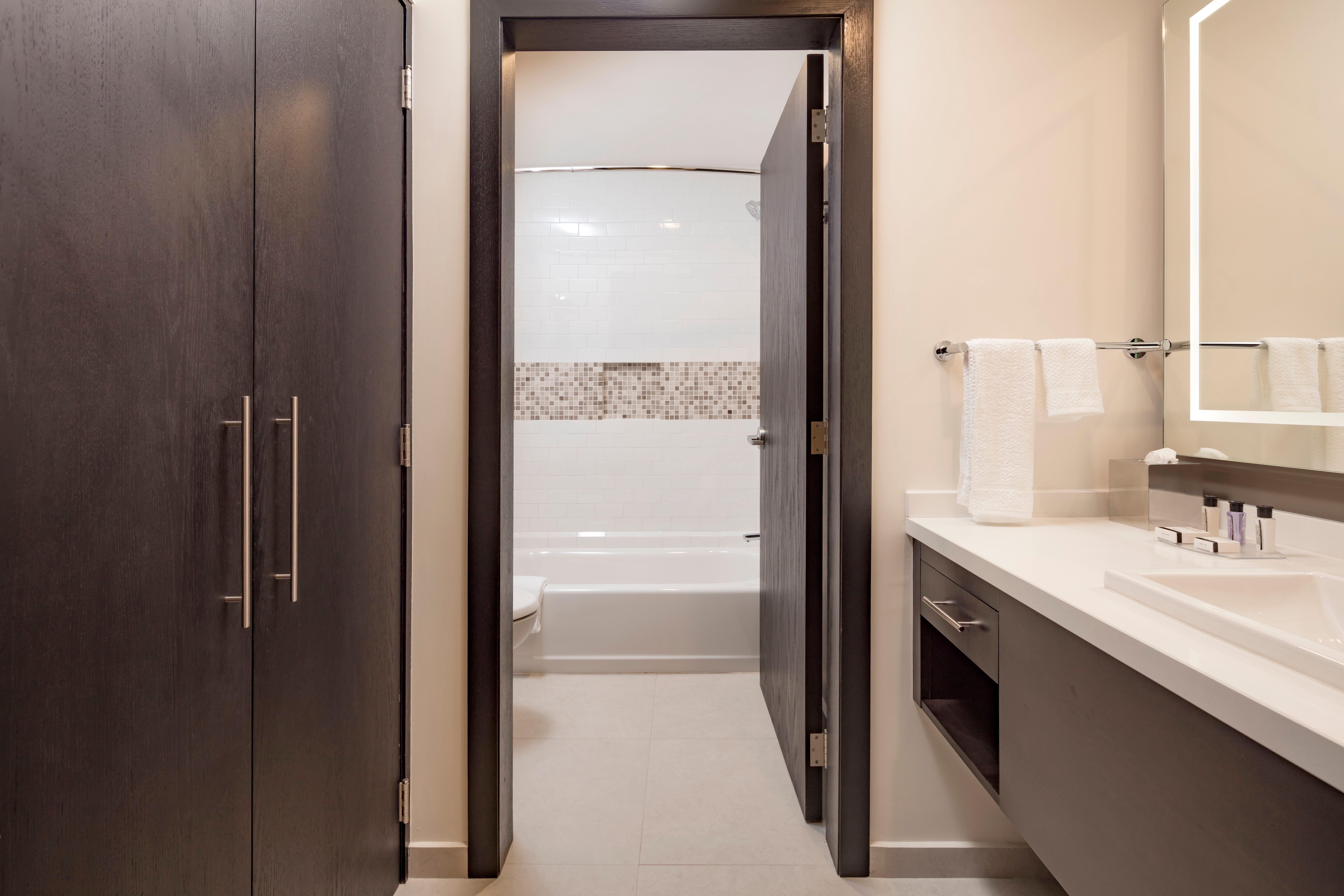 Staybridge Suites - Irapuato By Ihg Exterior foto